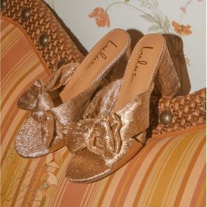 Lulus rose gold heels